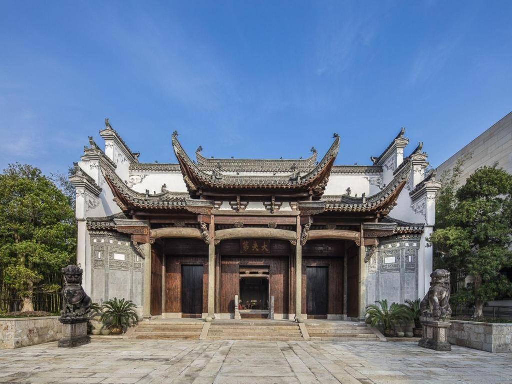 AHN LUH Zhu Jia Jiao, Shanghai