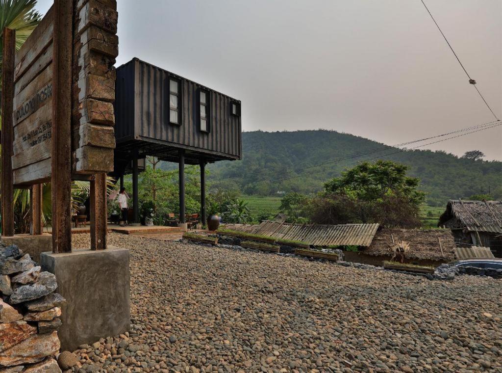 Pu Luong Hostel, Ải Hạ