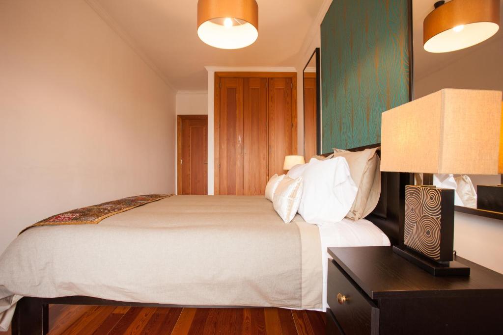 Bairrus Lisbon Apartments - Cathedral photo