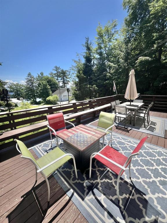 DAYBREAK LIMIT 8 villa, North Sebago