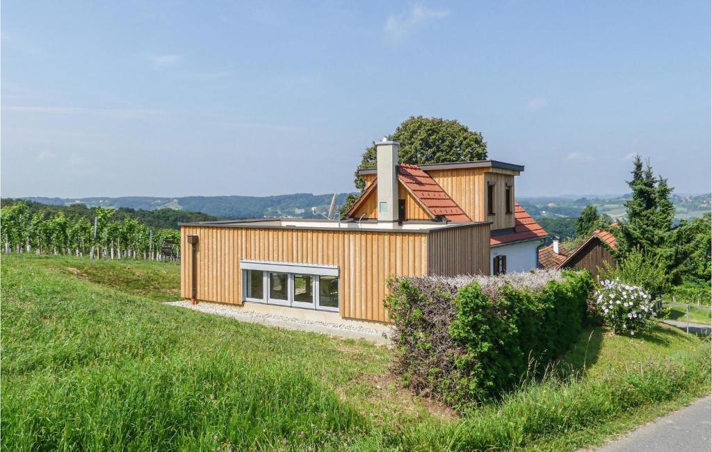 Schoenes Ferienhaus Straden - 1