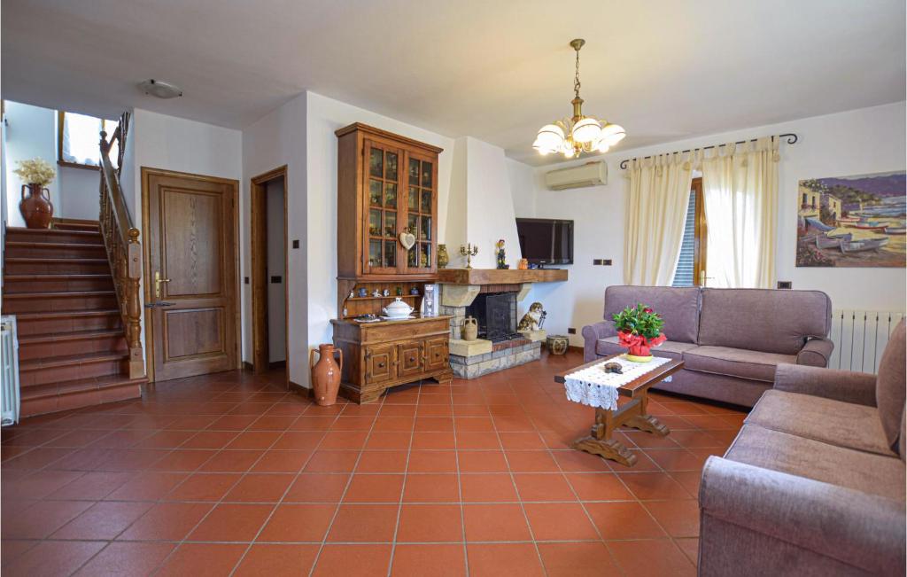 Accogliente Casa Con 4 Camere Da Letto - 3