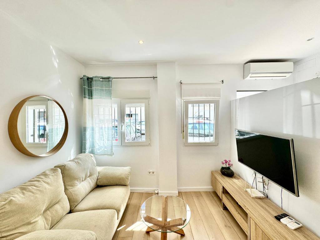 Cozy Ground Floor Apartment in the Heart of Marbella - EaW Homes - 2