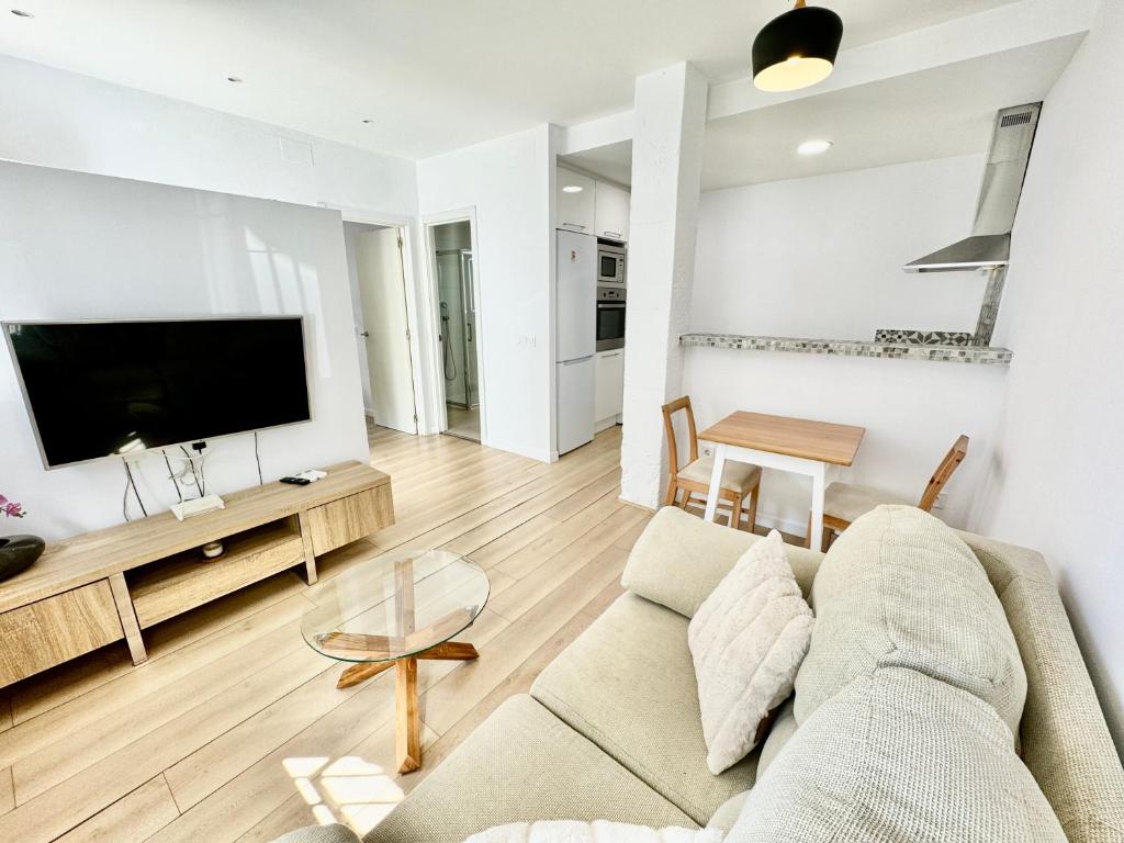 Cozy Ground Floor Apartment in the Heart of Marbella - EaW Homes - 3