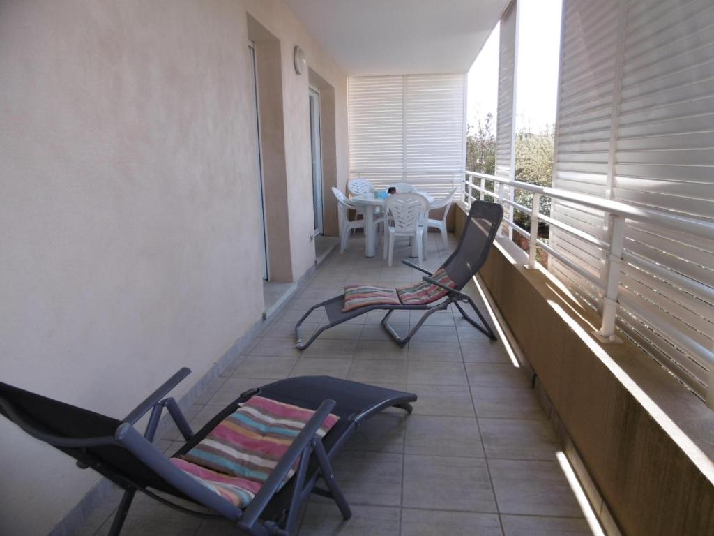 Narbonne-Plage: Superbe T3 60m², 6 pers, Balcon, Parking, Proche mer & commerces - FR-1-795-7 - 2