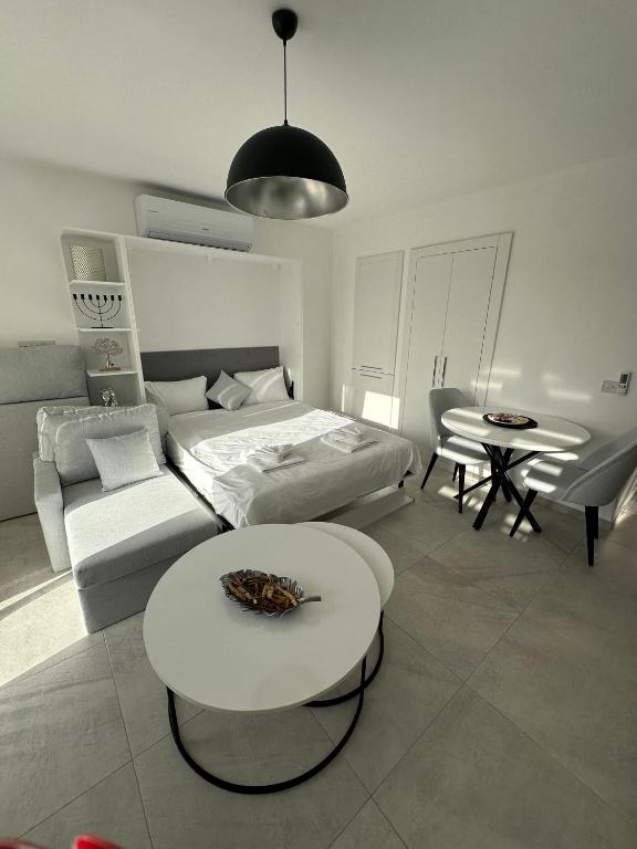 Студия в комплексе Thalassa с видом на горы, Elea