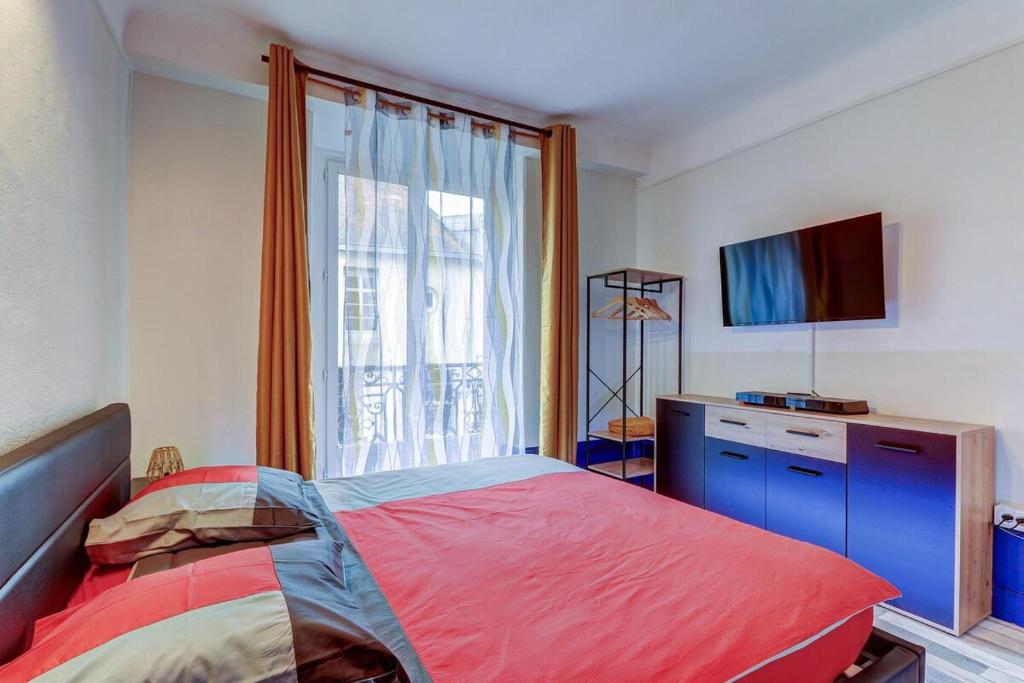 OIQIA • Polychrome, Dijon