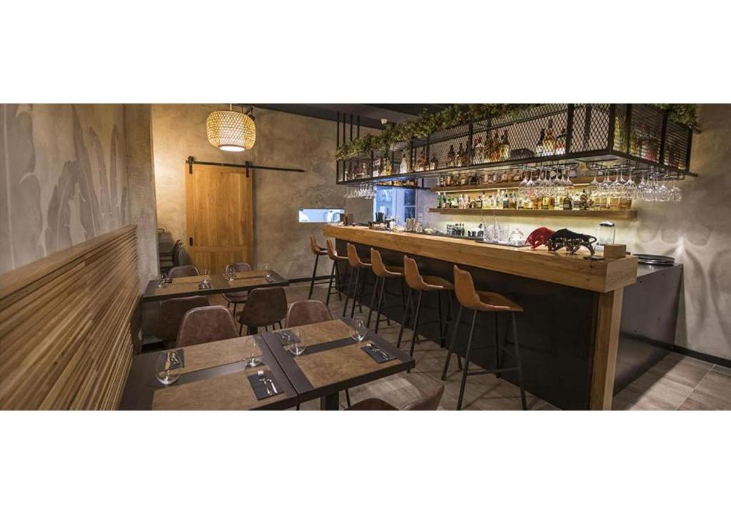 Pub/lounge