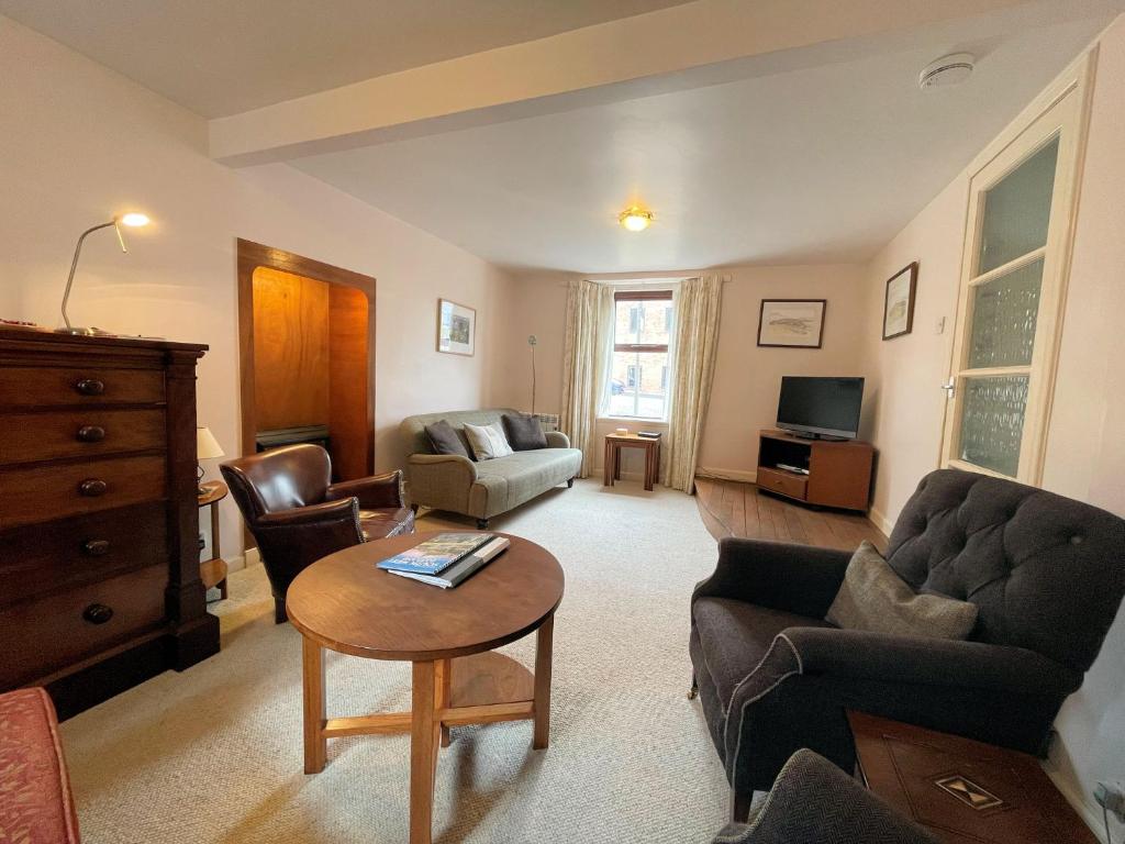 Pass the Keys Charming Cosy Traditional Scottish Cottage, Castle Douglas