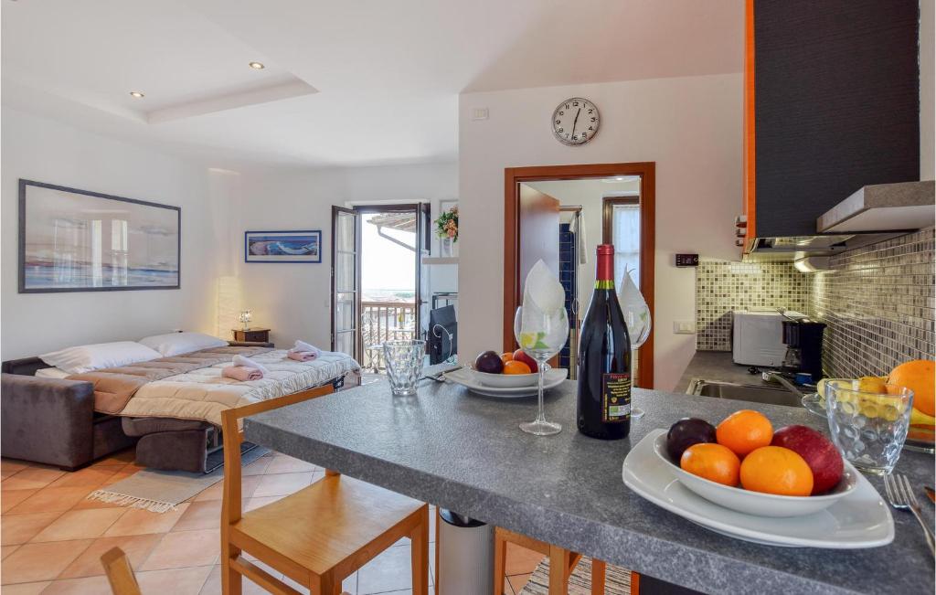 Nice Apartment In Vignole With Wifi - 3