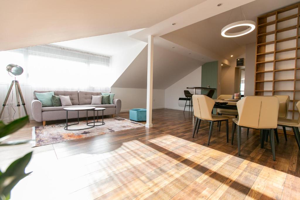 Best point & sea view apartment - 3
