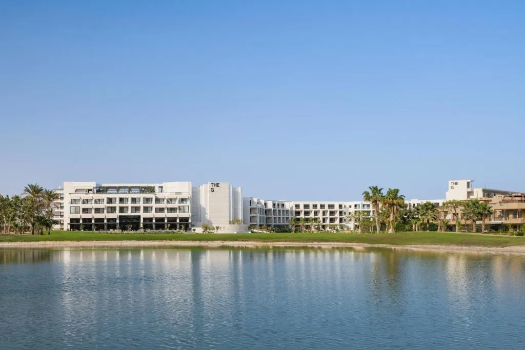 The G Einbay Golf Resort，位于艾因苏赫纳的酒店