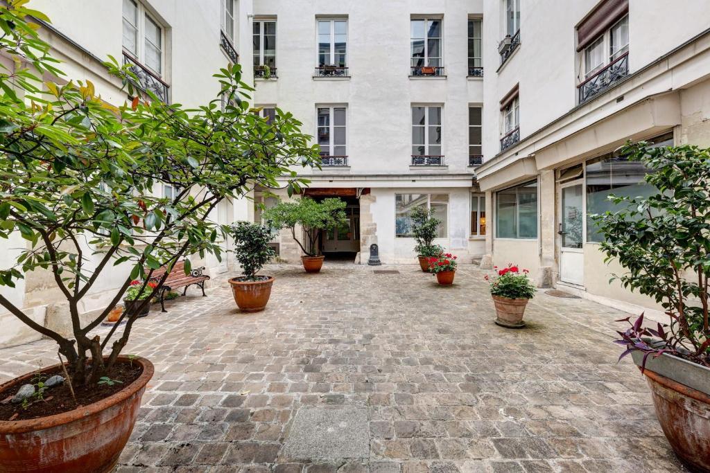 2 bedroom in the heart of Le Marais - 3