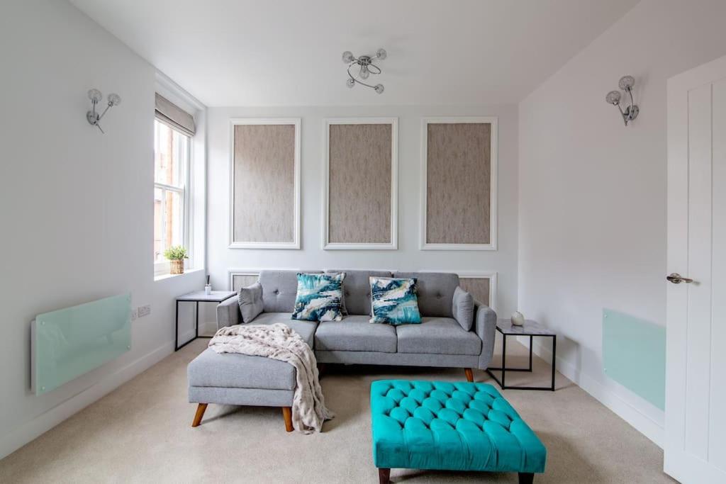 The Regent - Quiet luxury, Leicester