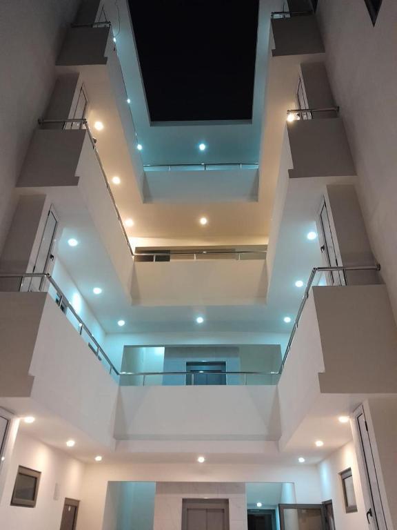 Anuya B1, Flic-en-Flac