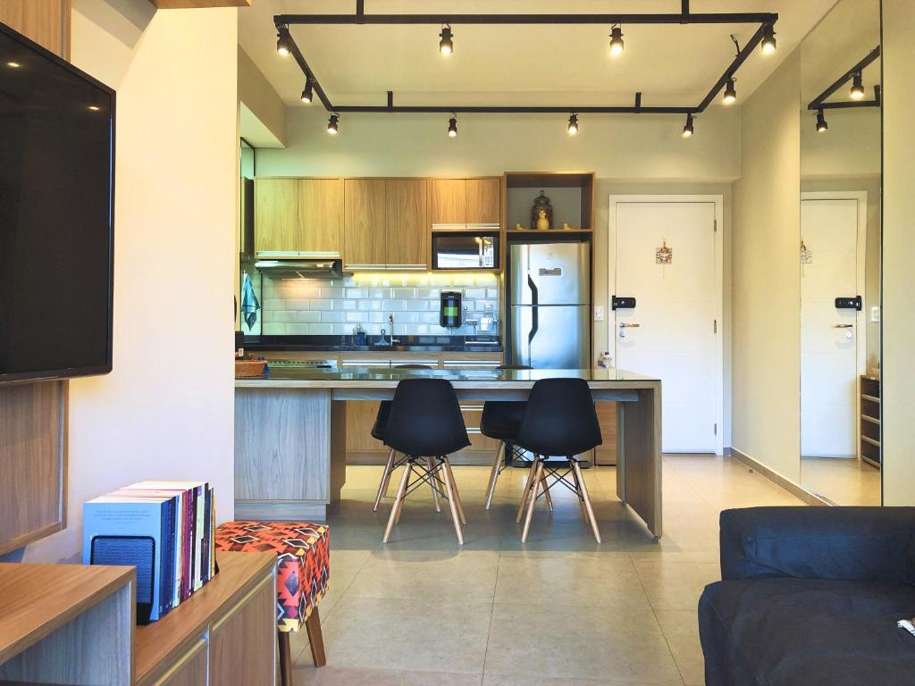 Unlimited - Frente ao Mar. Apt todo mobiliado., Santos