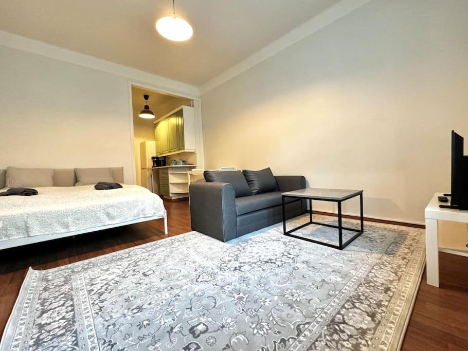 Hello Helsinki - Cozy Studio Center, Helsinki
