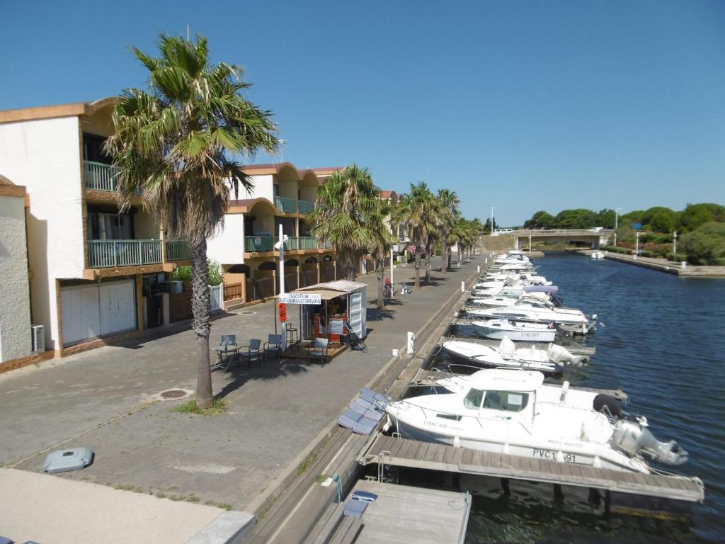 T2 cabine climatisé avec piscine, parking privé, proche port et commerces, idéal 4-5 pers. - FR-1-796-9 - 2