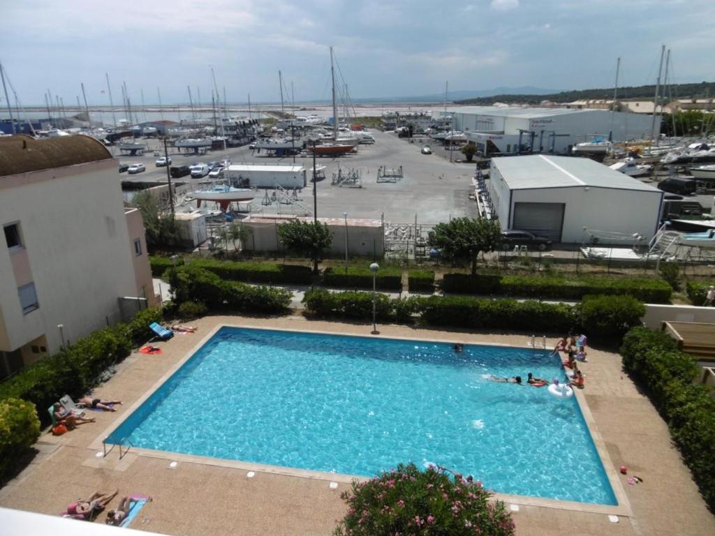 Gruissan : T2 Mezzanine 4/6 Pers, Piscine, Parking Privé, Accès Plage - FR-1-796-12 - 2
