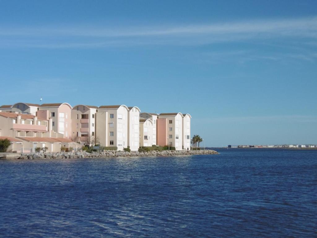 Gruissan: T2 Spacieux 4/5 Pers, Proche Plage Grazel, Parking Privé - FR-1-796-34 - 3