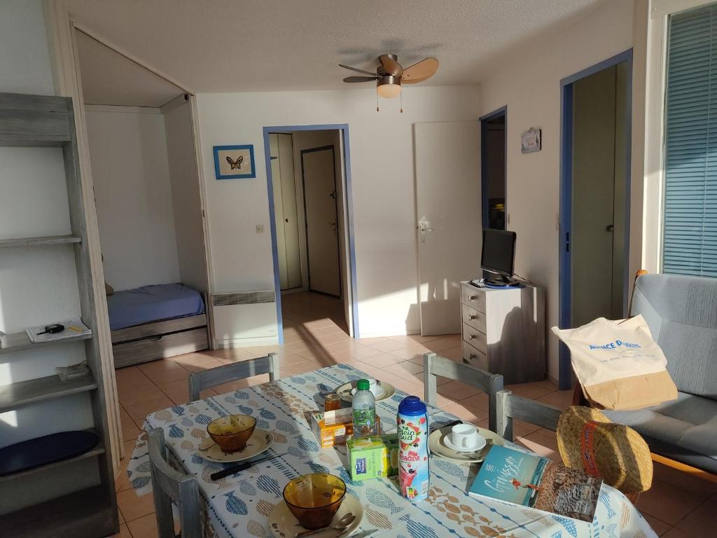 Gruissan: T2 Spacieux 4/5 Pers, Proche Plage Grazel, Parking Privé - FR-1-796-34 - 4