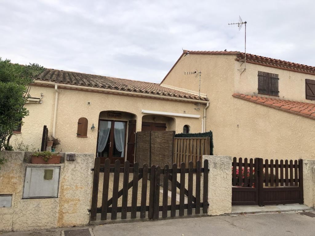 Villa T3 Mezzanine 6P Centre Saint-Cyprien, Proche Plage et Port - FR-1-793-26 - 2