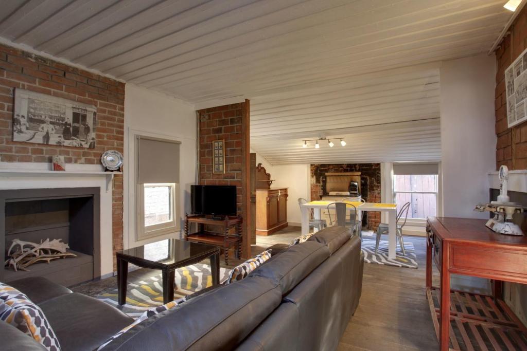 Whites Corner ViaMichelin HOTEL 7030