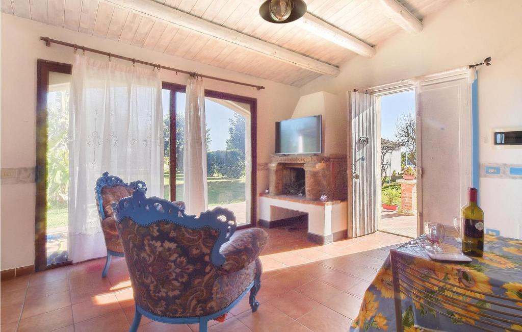 Nice Home In Siracusa With Wifi - 3