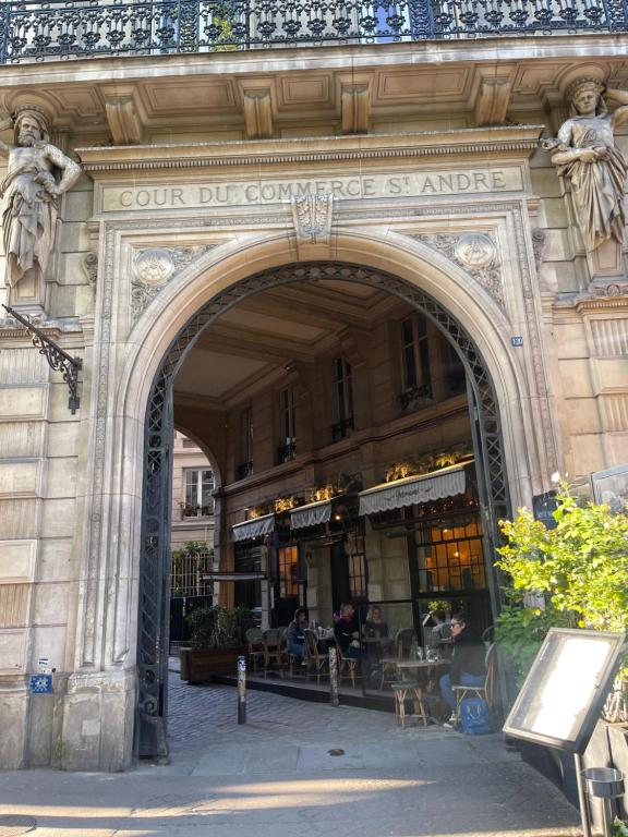 Saint-Germain-des-Prés, Notre-Dame, Seine, Luxembourg 6e 4P - 3