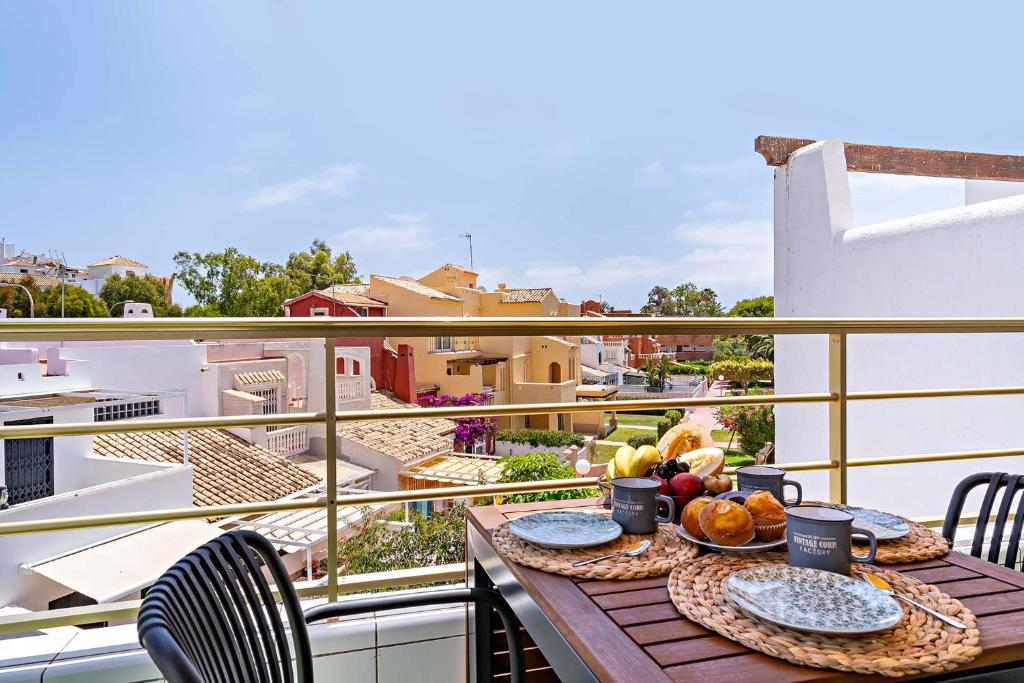 Capri - Pueblo Italia, Roquetas de Mar