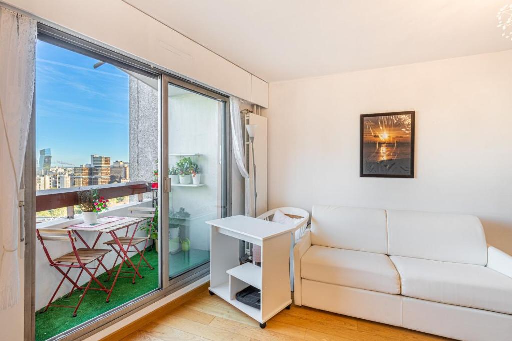 GuestReady - Clear Sunshine near Panthéon - 5