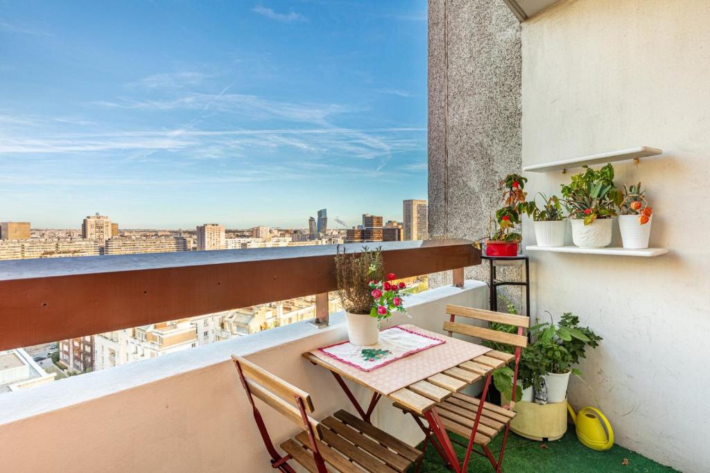 GuestReady - Clear Sunshine near Panthéon - 1