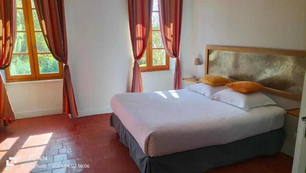 Logis Hôtel Château De Palaja, hotel in Carcassonne