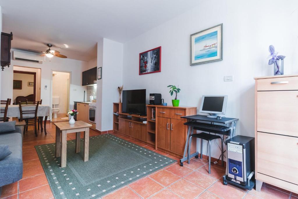 Apartments Pri Mari 9