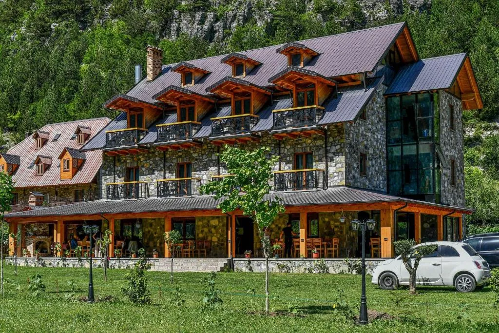 Villa Golden Theth, hotel v destinaci Theth