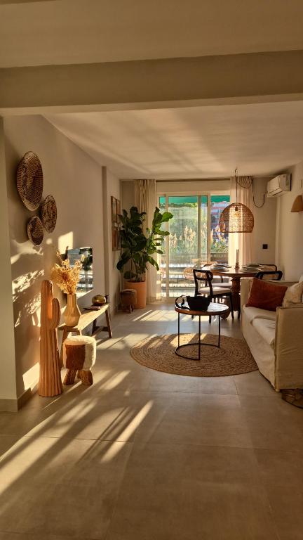 La Casita Bonita - 30m from the Arenal Beach - Private Parking - 3