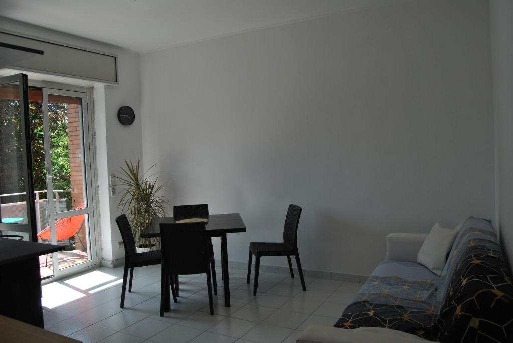 Portello Flat with Balcony, Milán