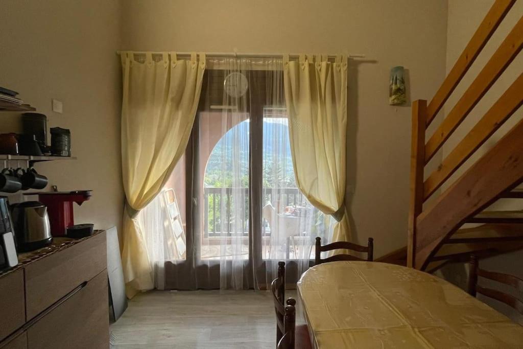 Appartement en centre ville de Guillestre - 3