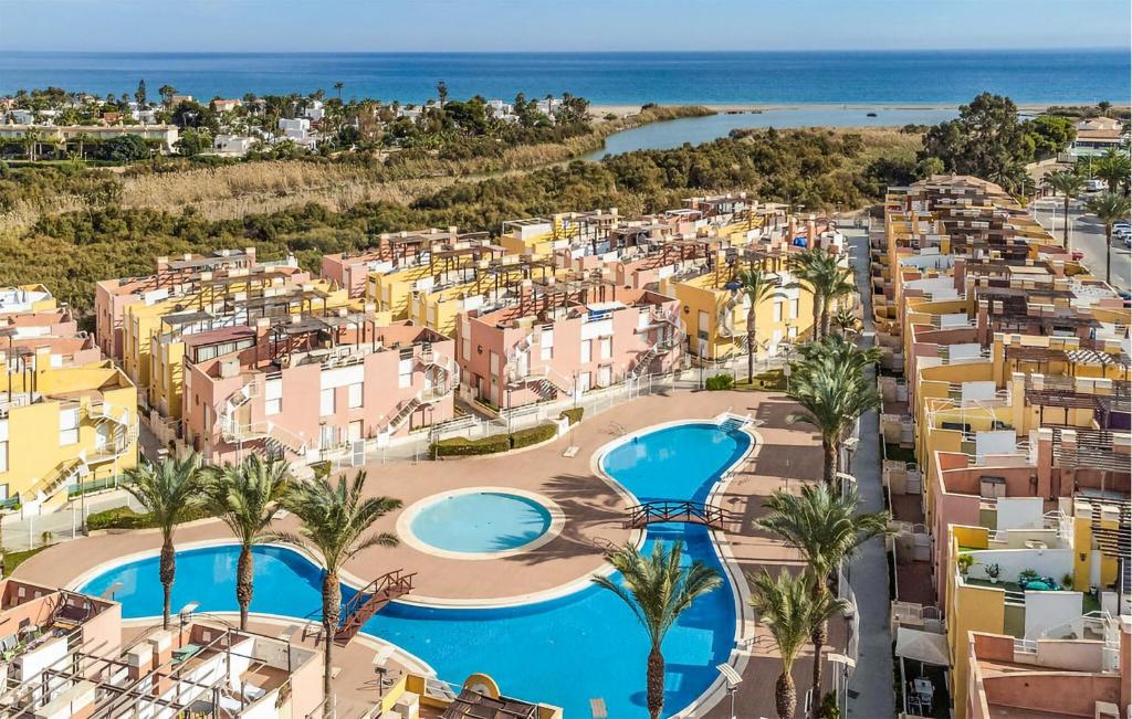 Charming Apartment With Pool, Vera