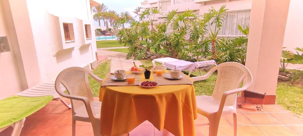 Aida - Apartamento con vistas al jardín junto a la playa - 3