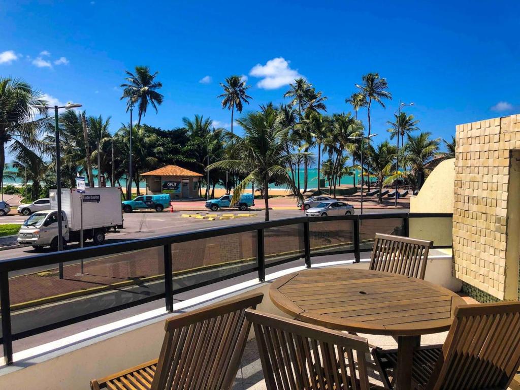 NAUTILLUS 109 · N-09: Apê com varanda e piscina na Jatiúca, Maceió