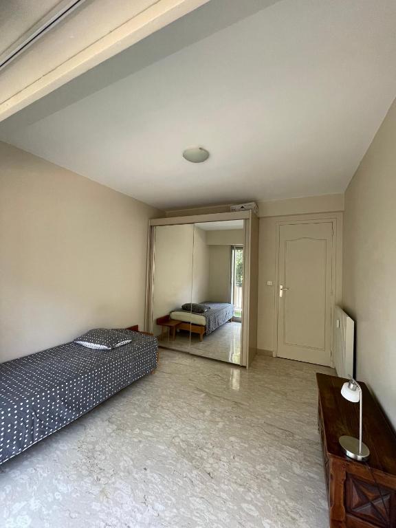 GuestRoom - Chambre d'hôte - 3