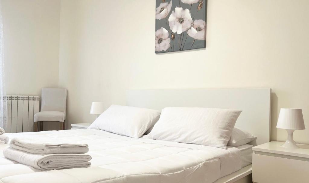 Claudia'S Secret, Santa Maria delle Mole