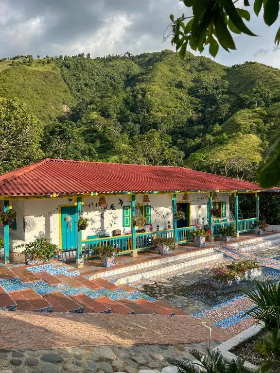 Biohabitat Entre Montañas, hotel in Gigante