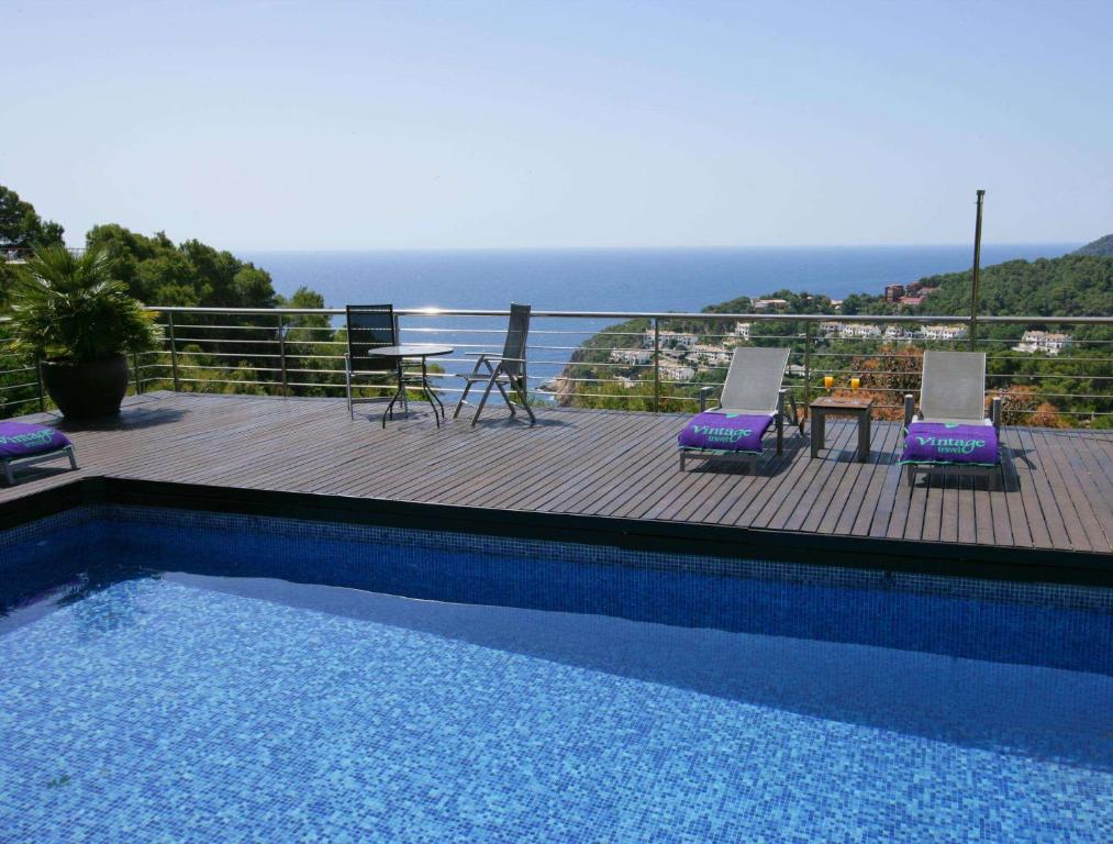 Mar Bona by Vintage Travel, Tamariu