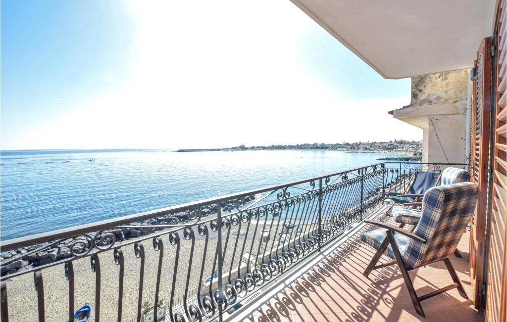 Awesome Apartment In Giardini Naxos With Wifi - 1