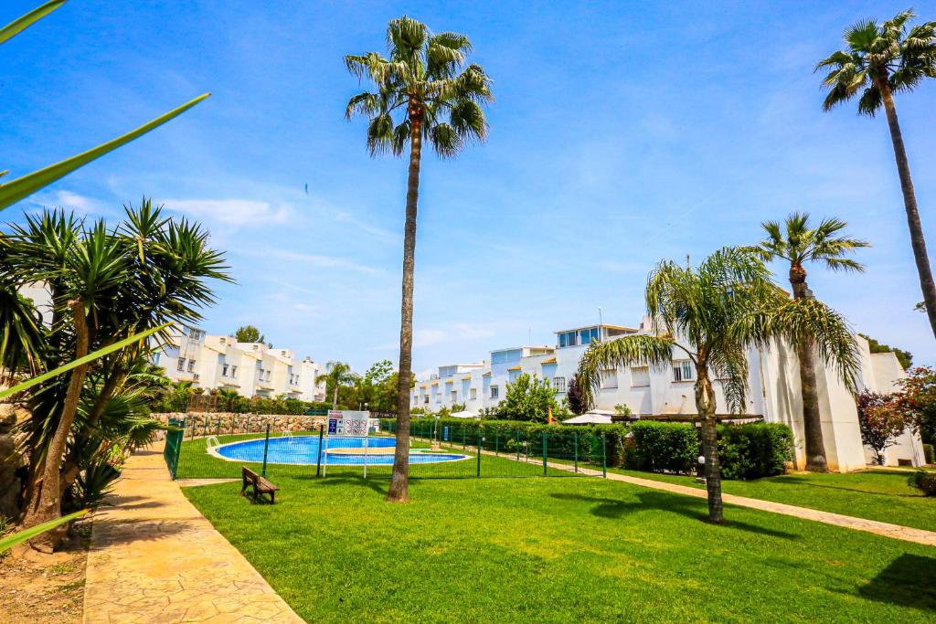 LITORAL COSTA DORADA - LAS CUMBRES Only families - 1