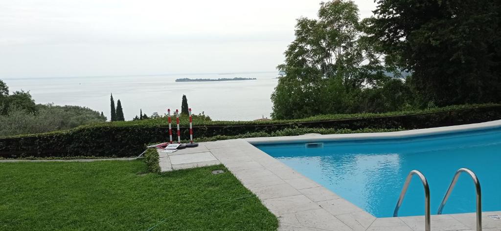 CasaAlma Pool, Terrace & Lakeview - 3