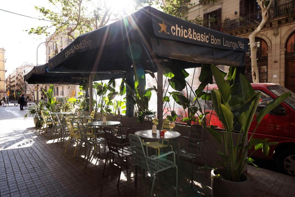 Chic & Basic Born Boutique Hotel - 2