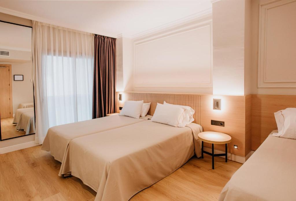Hotel Miramar — Lloret de Mar, Catalonia